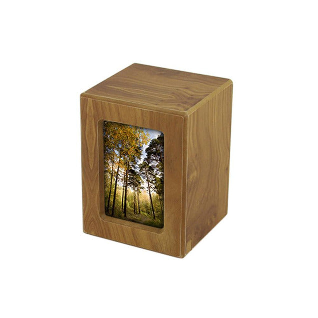 Moments Urns